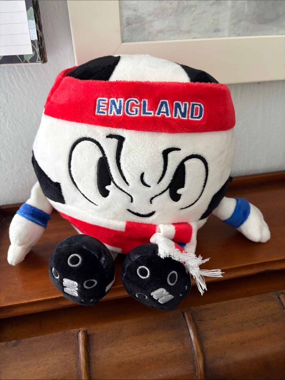 Official FIFA World Cup 2026 England Fan Plush (Jazwares)